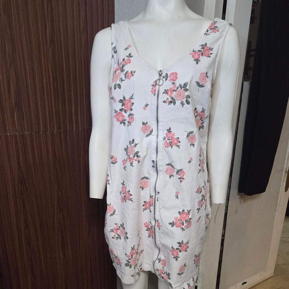 No-boundaries multi Dress